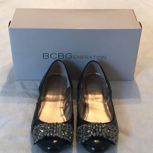 BCBGeneration Luckies flats   - Picture 1 of 5